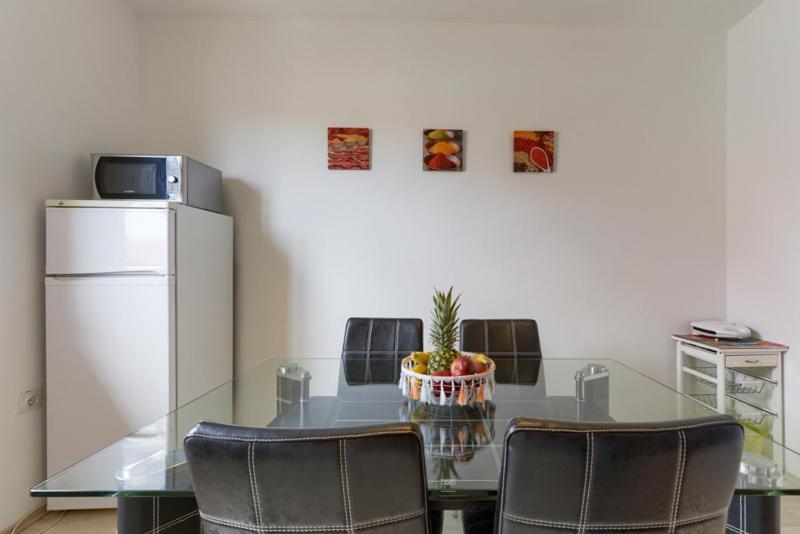 Apartments Yo Lee بيبينيا المظهر الخارجي الصورة